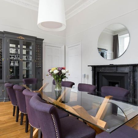 Magnificent Georgian 3-Bedroom Apartment In New Town EDI Exterior foto