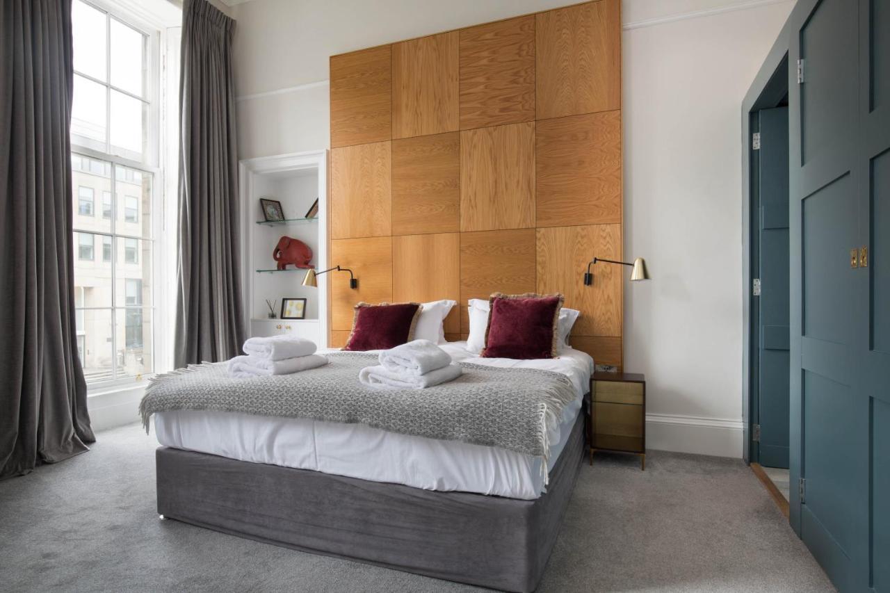 Magnificent Georgian 3-Bedroom Apartment In New Town EDI Exterior foto
