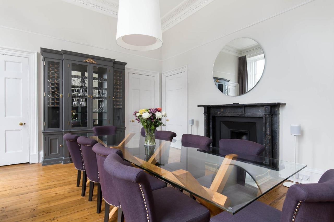 Magnificent Georgian 3-Bedroom Apartment In New Town EDI Exterior foto